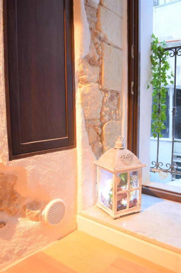 Domu 600 - Suite Mini Appartamento Cagliari Centro Storico Eksteriør bilde